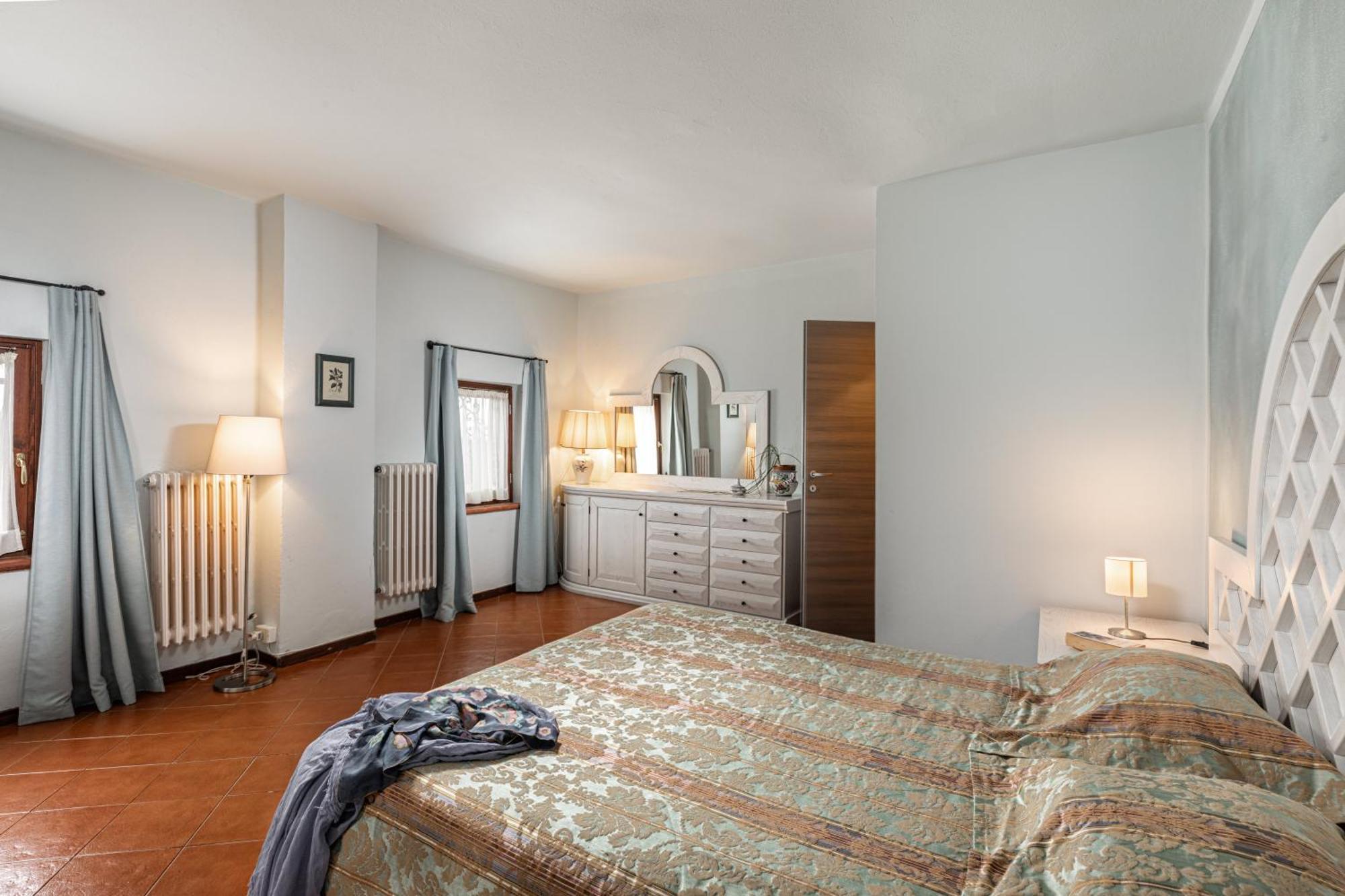 Quercia Al Poggio Farm stay *